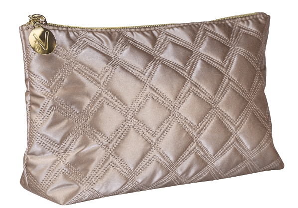 Inter-Vion beez quilt kosmeetikakott kuldse lukuga